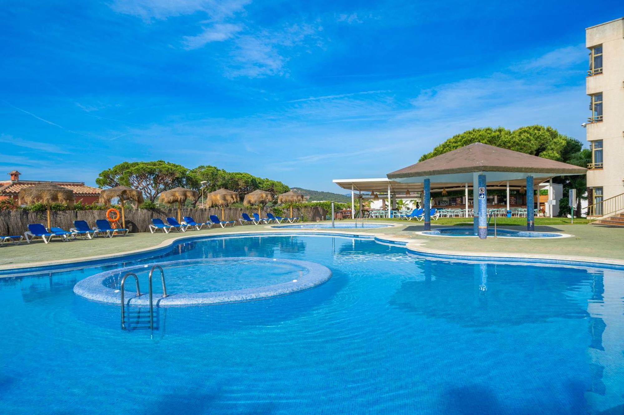 Aparthotel Ar Bolero Park Lloret de Mar Exterior foto